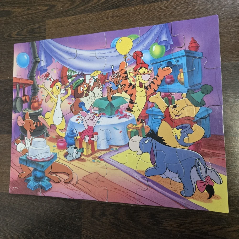 Vintage 1990s Disney Winnie the Pooh 24-Piece Puzzle